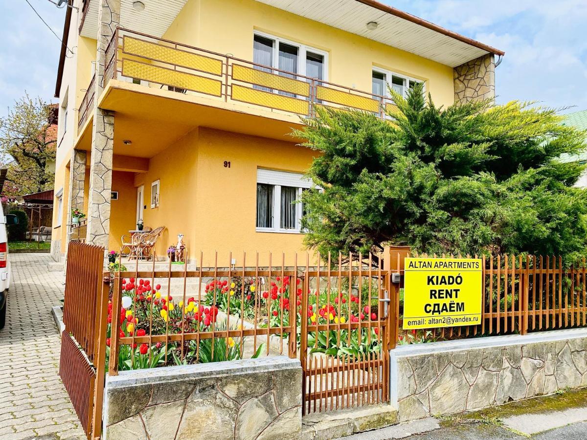 Altan Apartments เฮวิซ ภายนอก รูปภาพ